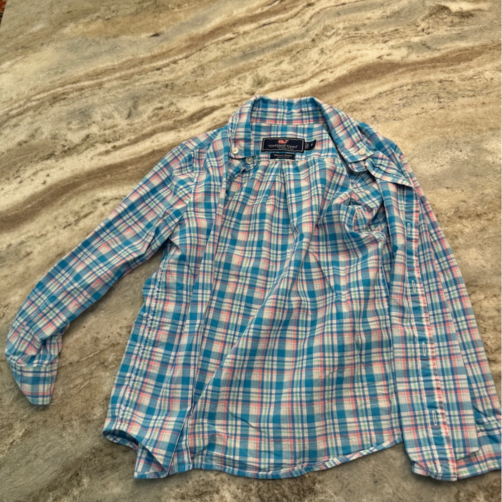 Vineyard Vines boys size 5 button down plaid shirt